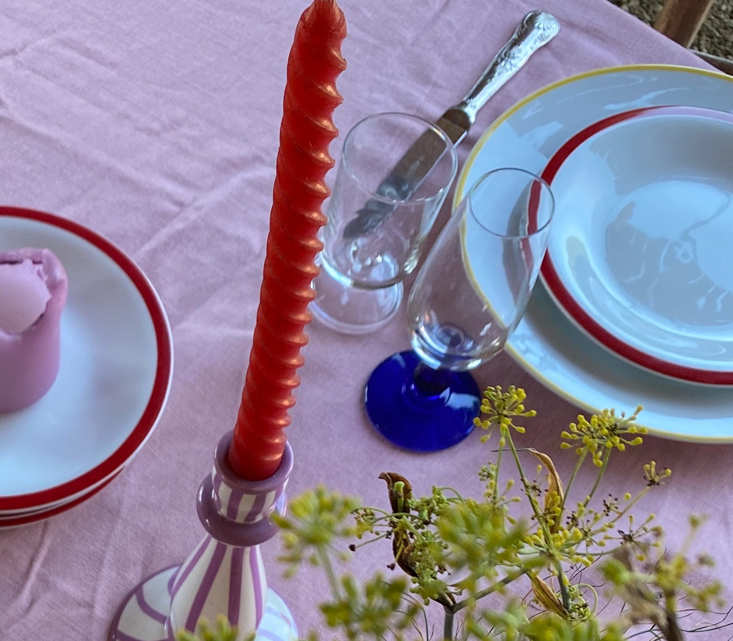 yellow france plates