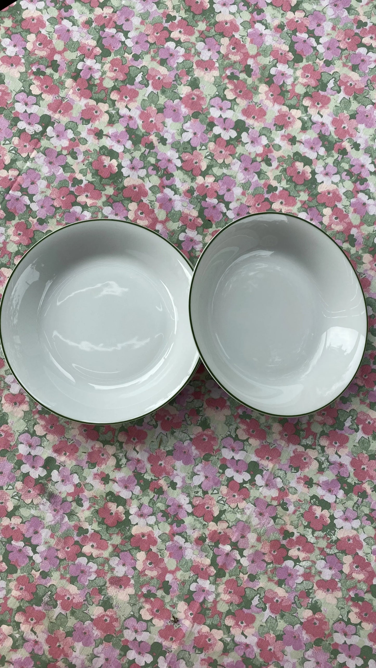 green deep plates